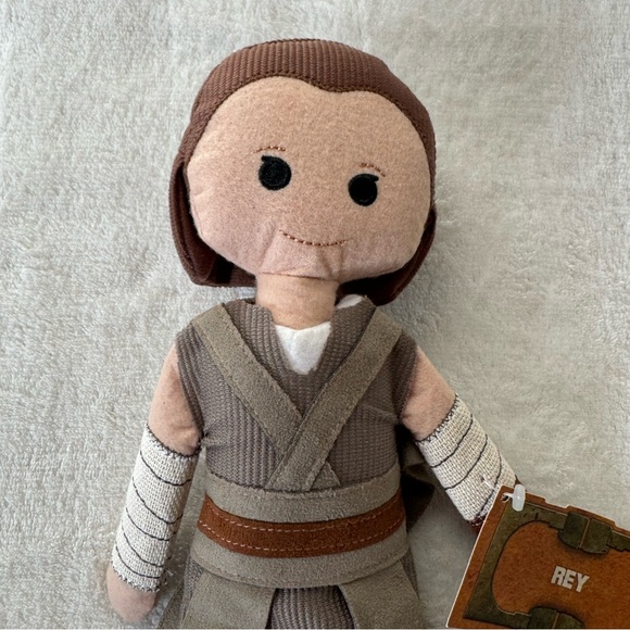 NWT DISNEY Star Wars Rey Cloth Doll - Picture 3 of 9